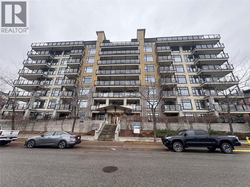 505-3301 Skaha Lake Rd, Penticton, BC, V2A6G6 | Card Image