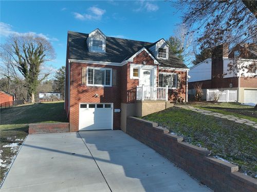 217 Oaklyn Rd, Bethel Park, PA, 15102-1244 | Card Image