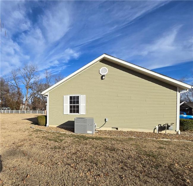 724 W 3 Rd St, House other with 2 bedrooms, 2 bathrooms and null parking in Pittsburg KS | Image 23