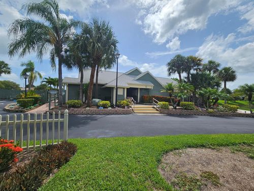 a-1525 Se Colchester Cir, Port St Lucie, FL, 34952-4273 | Card Image