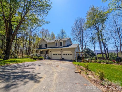 254 Shepard Way, Burnsville, NC, 28714-2848 | Card Image