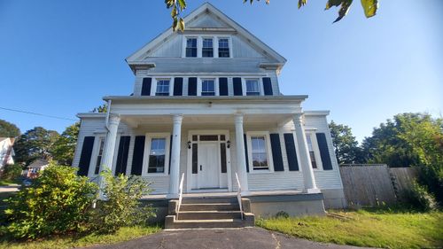 15 Broad St, Norwich, CT, 06360-4308 | Card Image
