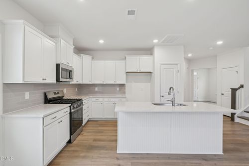 1529 Briar Brook Ln, Zebulon, NC, 27597-4706 | Card Image