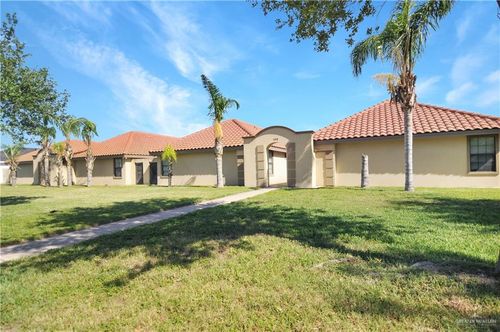 110 S Ridge Ln, San Juan, TX, 78589-3754 | Card Image