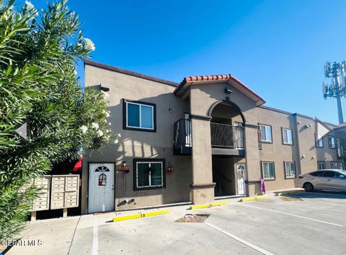 apt-29-540 S Yarbrough Dr, El Paso, TX, 79915-4610 | Card Image