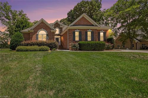 5337 Mckinney Ct, Walkertown, NC, 27051-7203 | Card Image