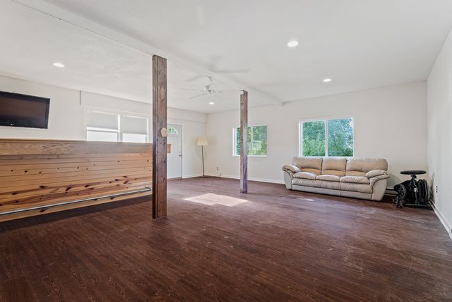 Finished Dry Bar Space Attached to Garage | Image 29