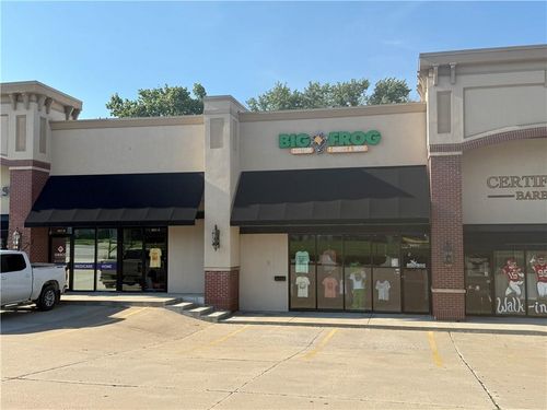 805 W Main # C Street, Blue Springs, MO, 64015 | Card Image