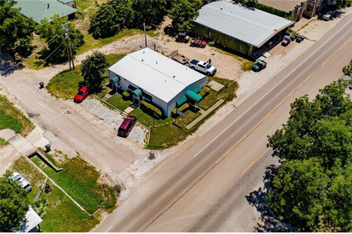 521 N Avenue G, Clifton, TX, 76634-1531 | Card Image