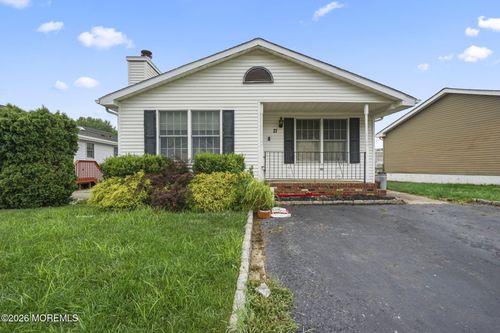 21 Parkview Way, Manalapan, NJ, 07726-3892 | Card Image