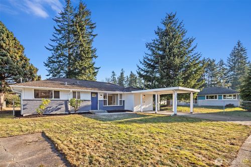 19212 Wallingford Ave N, Shoreline, WA, 98133-4126 | Card Image