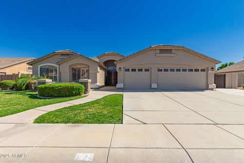 3291 E Devonshire Ave, Gilbert, AZ, 85297-9486 | Card Image