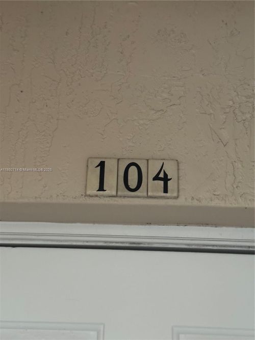 apt-104-5650 Nw 115th Ct, Doral, FL, 33178-4183 | Card Image