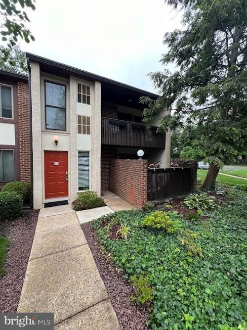 1 Aspen Way, DOYLESTOWN, PA, 18901 | Card Image