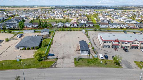 10540 117 Ave, Grande Prairie, AB, T8V7N7 | Card Image