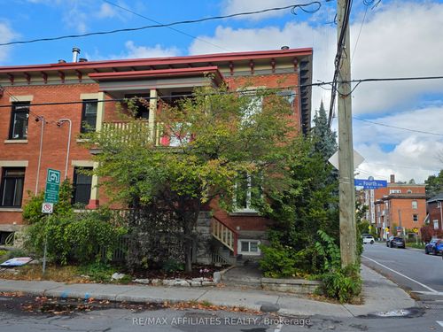 31 Fourth Ave, Ottawa, ON, K1S2L1 | Card Image