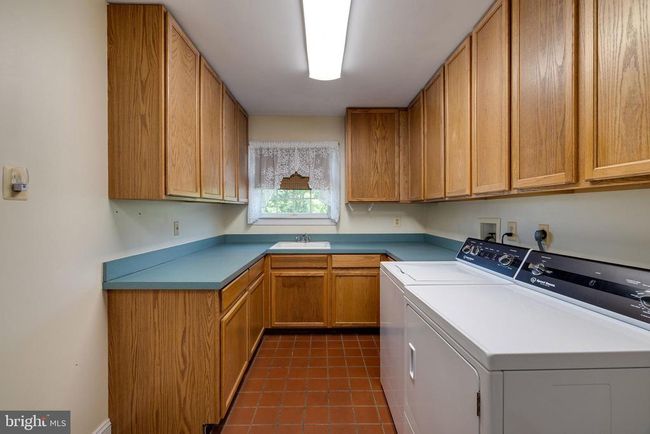 360 Lazy River East Rd, House other with 4 bedrooms, 5 bathrooms and null parking in Luray VA | Image 71