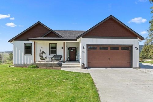 305 Maven Way, Chewelah, WA, 99109-5124 | Card Image