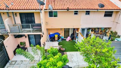 306F - 550 Sw 115th Ave, Condo with 3 bedrooms, 2 bathrooms and null parking in Sweetwater FL | Image 3