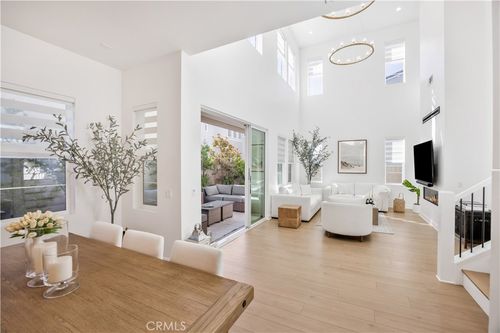 121 Fremont, Lake Forest, CA, 92630-8470 | Card Image