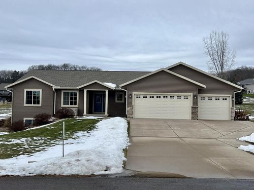 W7534 Sylvester Road, Holland, WI, 54636 | Card Image