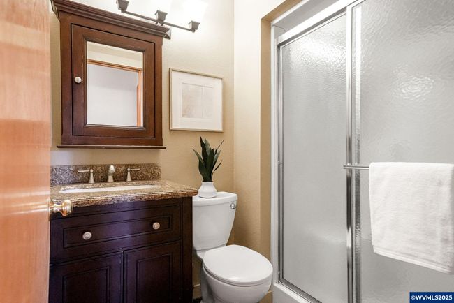 2007 Chase Loop Sw, House other with 3 bedrooms, 3 bathrooms and null parking in Albany OR | Image 22