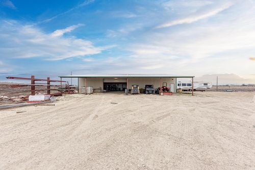 1889 County Road 487, Taylor, TX, 76574-2378 | Card Image