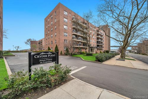 2j-162-41 Powells Cove Boulevard, New York, NY, 11357 | Card Image