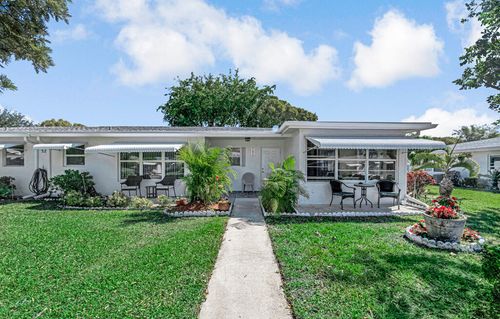 d-7206 W Oakridge Cir, Lantana, FL, 33462-5356 | Card Image