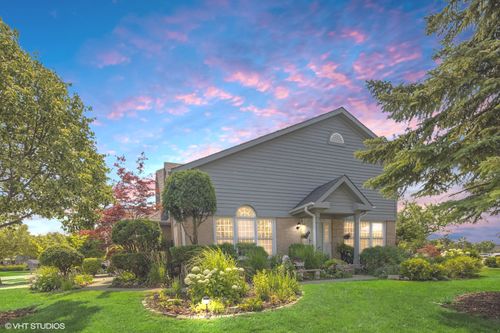 252 Lynwood Ln, Bloomingdale, IL, 60108-3036 | Card Image