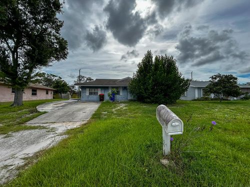 338 8th Ave Sw, Vero Beach, FL, 32962-3560 | Card Image