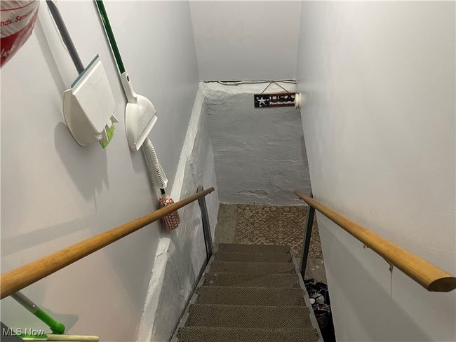 View of stairs | Image 28