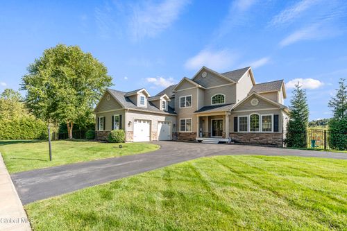 18 Callaghan Blvd, Malta, NY, 12020-6011 | Card Image