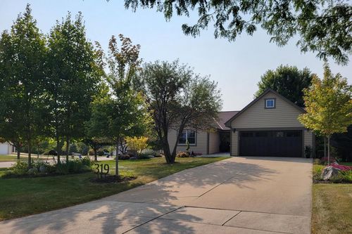 319 Margaret Court, Burlington, WI, 53105 | Card Image