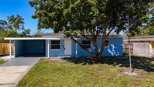 4716 Town N Country Blvd, TAMPA, FL, 33615-4525 | Card Image