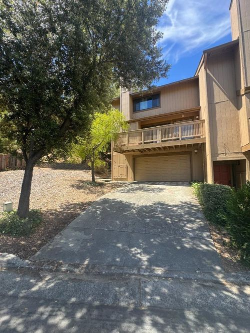 123 Spyglass Hill Rd, San Jose, CA, 95127-1714 | Card Image