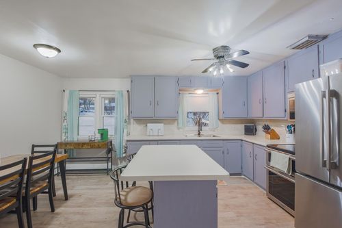 3613 Roosevelt Rd, Saint Cloud, MN, 56301-9530 | Card Image