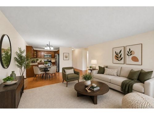 5c-615 S Alton Way, Denver, CO, 80247-1747 | Card Image