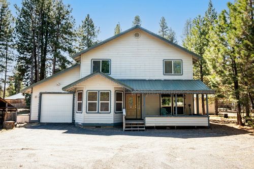 51577 Ash Rd, La Pine, OR, 97739-9596 | Card Image
