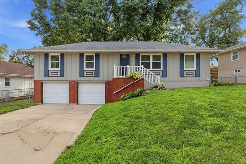 3714 Breckenridge Dr, Independence, MO, 64055-3740 | Card Image