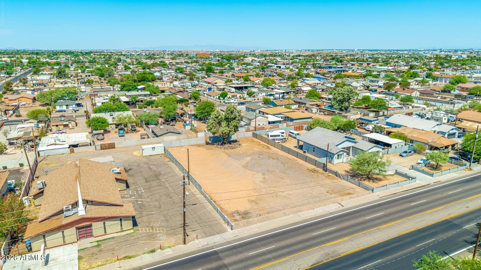 Land in Phoenix 4