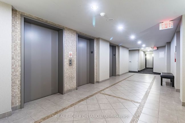 907 - 9 George St N, Condo with 2 bedrooms, 1 bathrooms and null parking in Brampton ON | Image 4