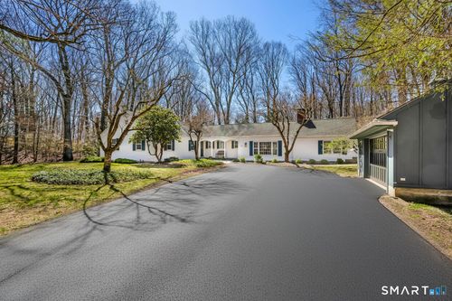 43 Twin Oak Ln, Wilton, CT, 06897-2736 | Card Image