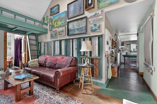 1590 State Route 17a, Warwick, NY, 10990-3589 | Card Image