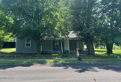 407 N Pine St, Carterville, MO, 64835-1119 | Card Image