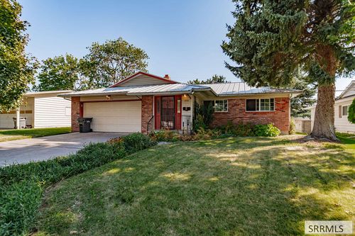 1711 Whitney St, Idaho Falls, ID, 83402-1703 | Card Image