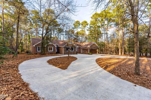 335 Sprunt Dr, Clinton, NC, 28328-1175 | Card Image