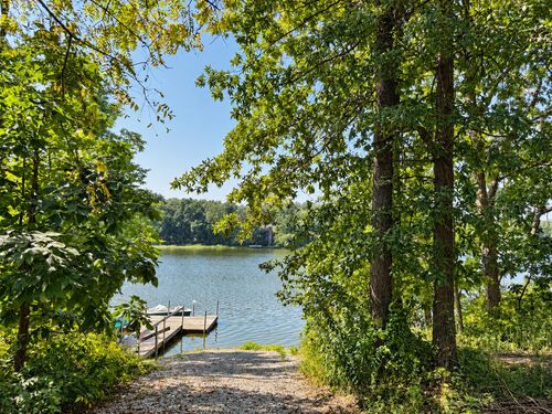 17500 Holtz Rd, Lowell, IN, 46356-2138 | Card Image