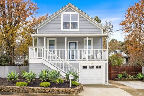 33 Montecito Avenue, Corte Madera, CA, 94925 | Card Image