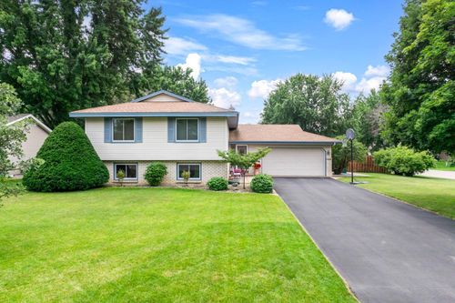 1600 132nd Ln Ne, Blaine, MN, 55449-4136 | Card Image